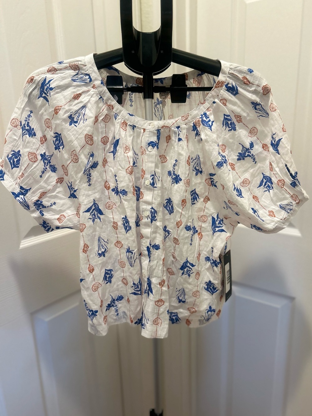 Bila White Blue and Brown Printed Puff Sleeve Blouse